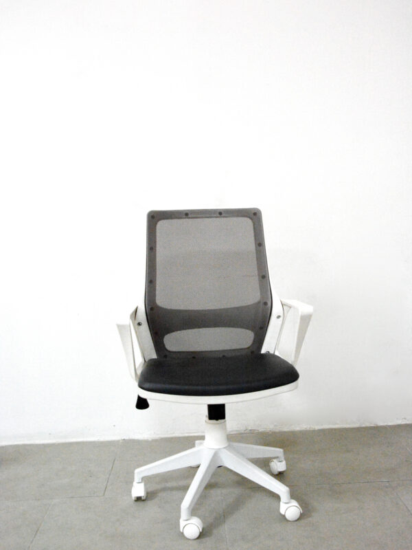 Donna Beyaz Çalışma Koltuğu