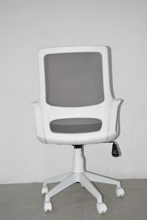 Donna Beyaz Çalışma Koltuğu