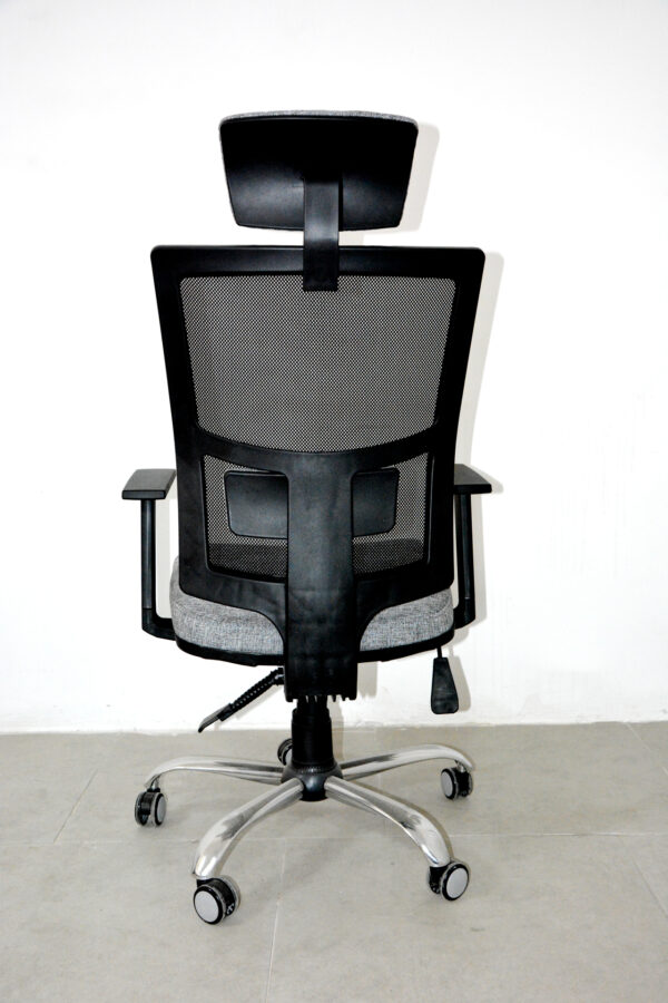 Lisa Müdür Koltuğu